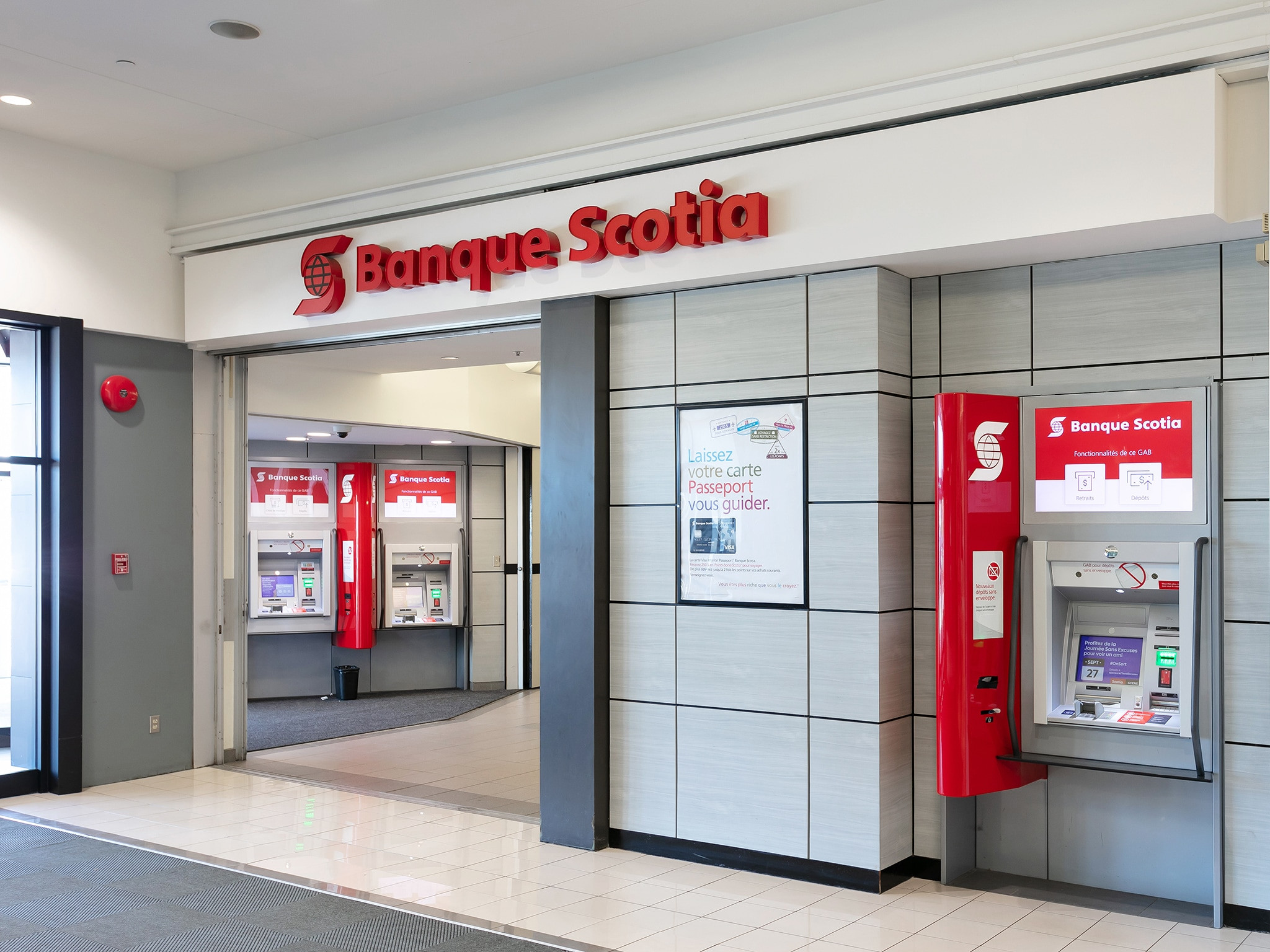 Banque Scotia - Mail Champlain