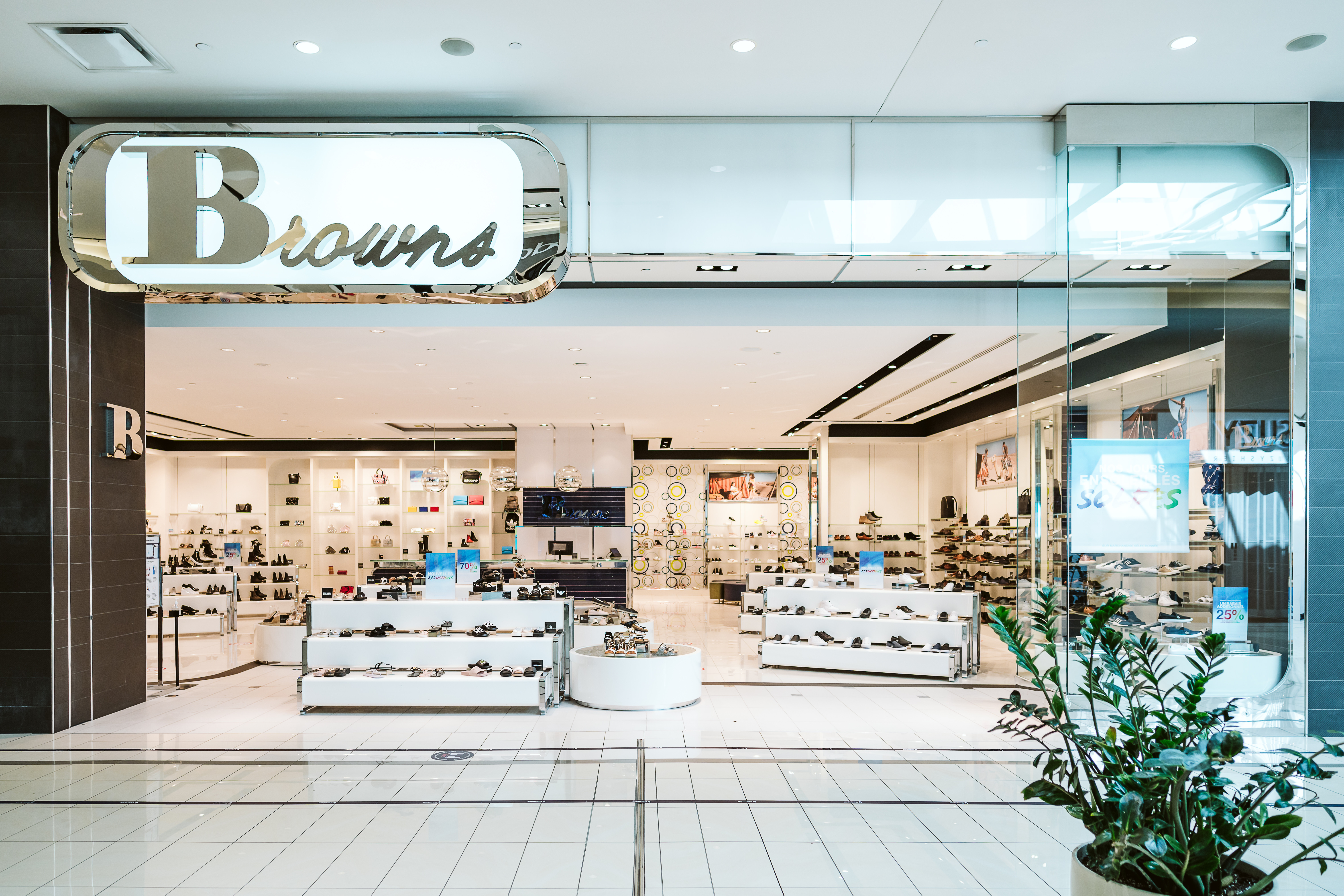 Browns - Mail Champlain