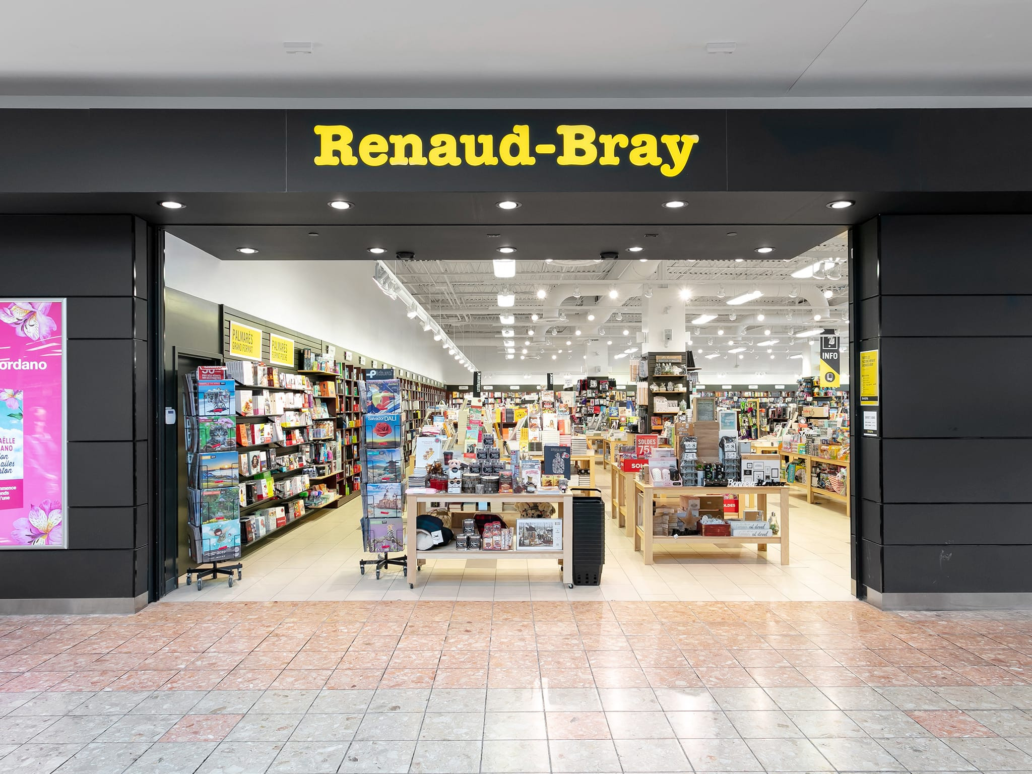 Renaud-Bray - galeries - rive - nord
