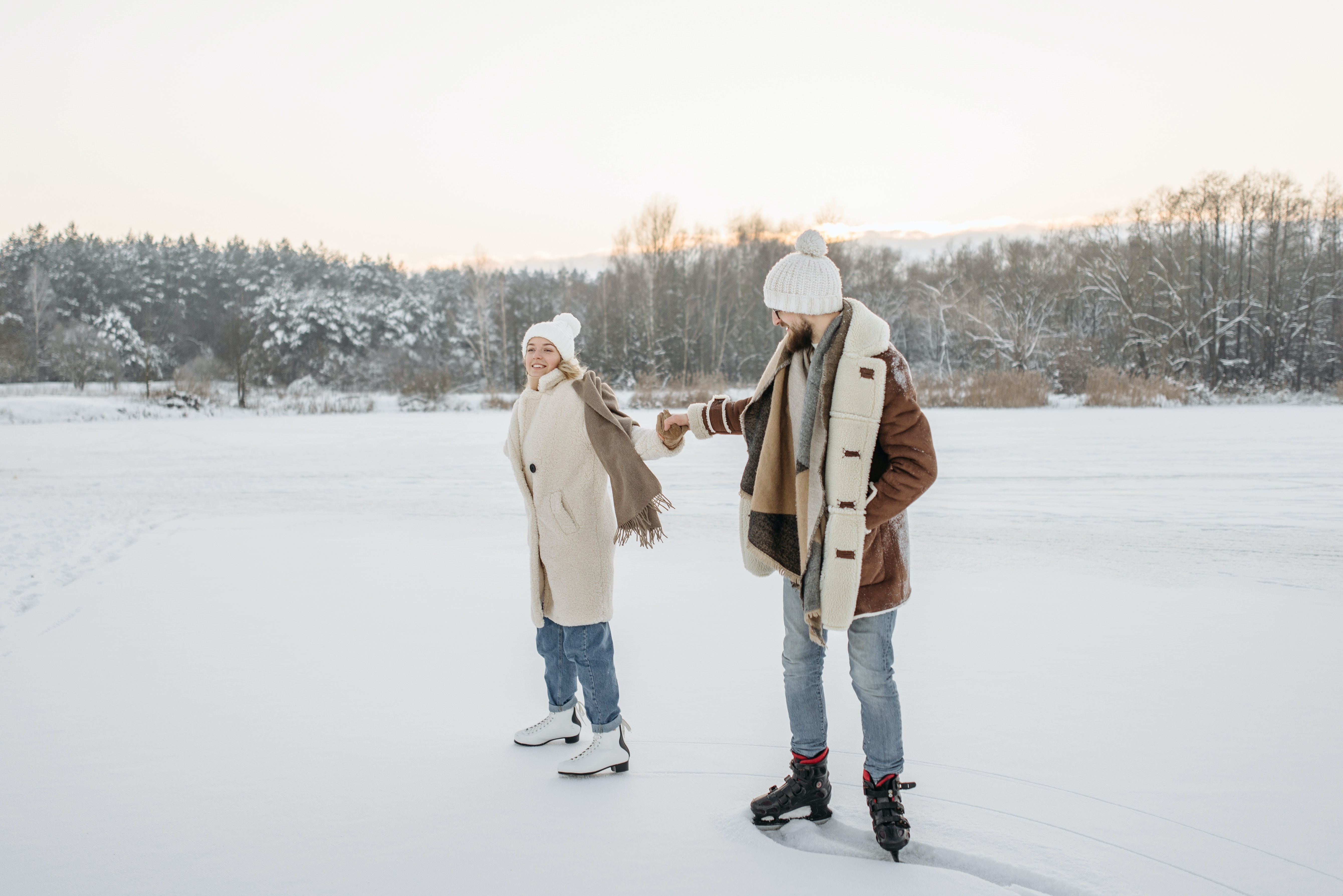 How to dress for your favourite winter activities - Rockland How to dress for your favourite winter activities - Rockland