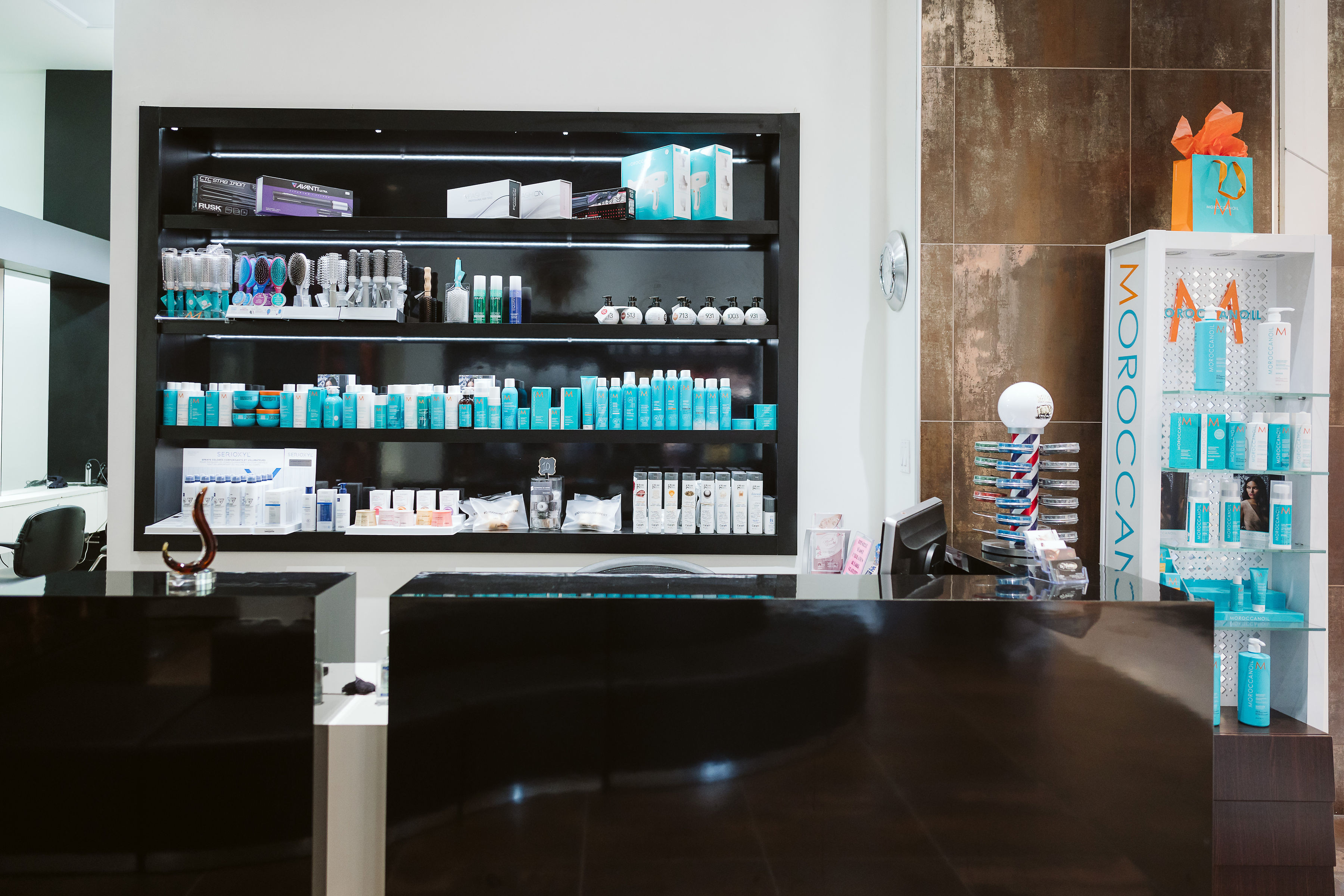 De Neuville Coiffure Et Spa All Stores Mail Champlain