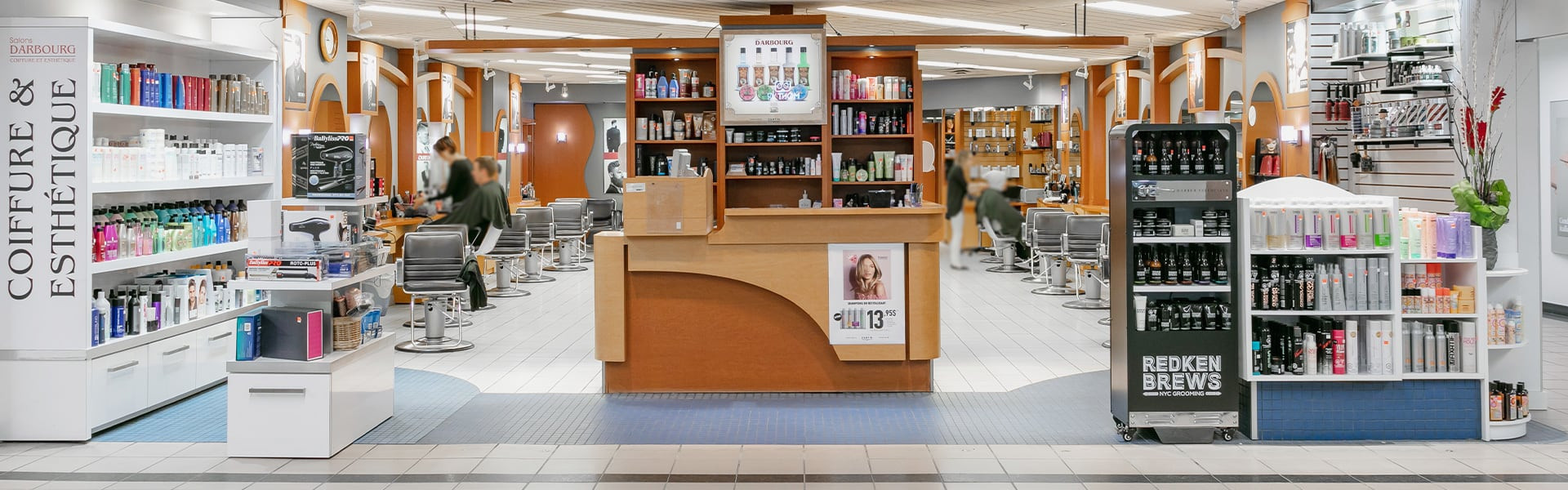 Salon Darbourg Browse Our Selection Of Stores Place De La Cite