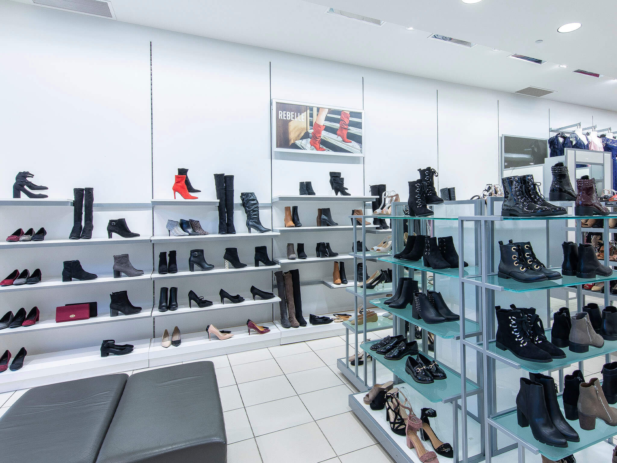 Le Chateau Decouvrez Nos Boutiques Rockland Le Chateau Decouvrez Nos Boutiques Rockland