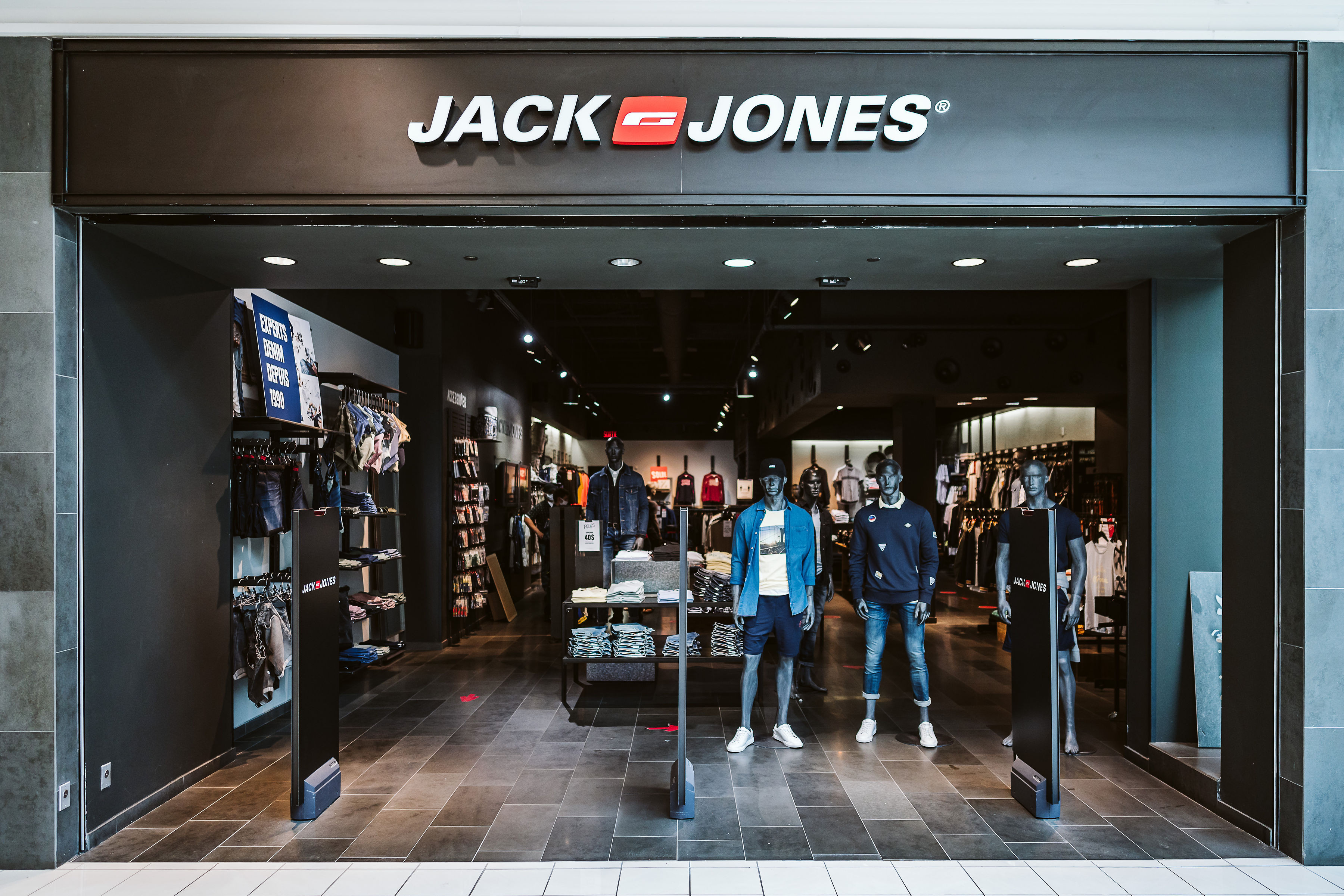 Jack & Jones — All Stores — Mail Champlain Jack & Jones — All Stores — Mail Champlain