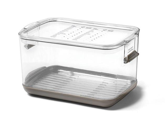 Food storage container, $34.99 at Ricardo